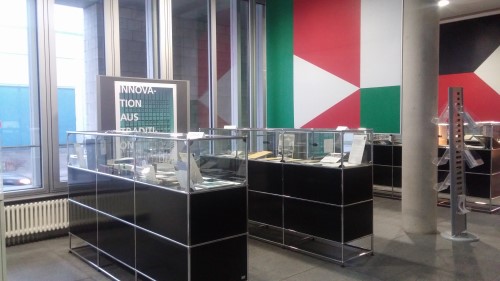Ausstellung : Gesamtansicht 3 Foto : Gesamtansicht 3